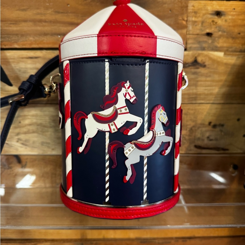 Kate Spade Red and White Carousel Crossbody Bag - Picture 2 of 6
